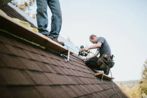 Local Roofers in Round Top, TX
